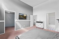 6036 Hazelhurst, North Hollywood, CA 91606