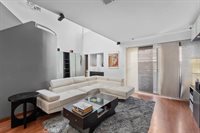 6036 Hazelhurst, North Hollywood, CA 91606