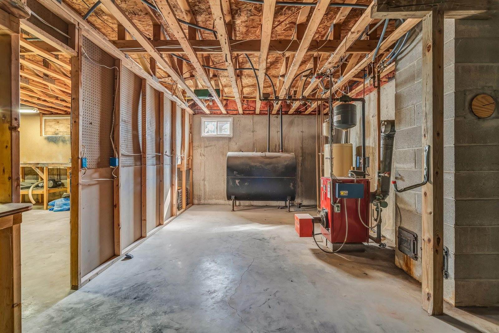 106 Nolan Road, Holden, ME 04429