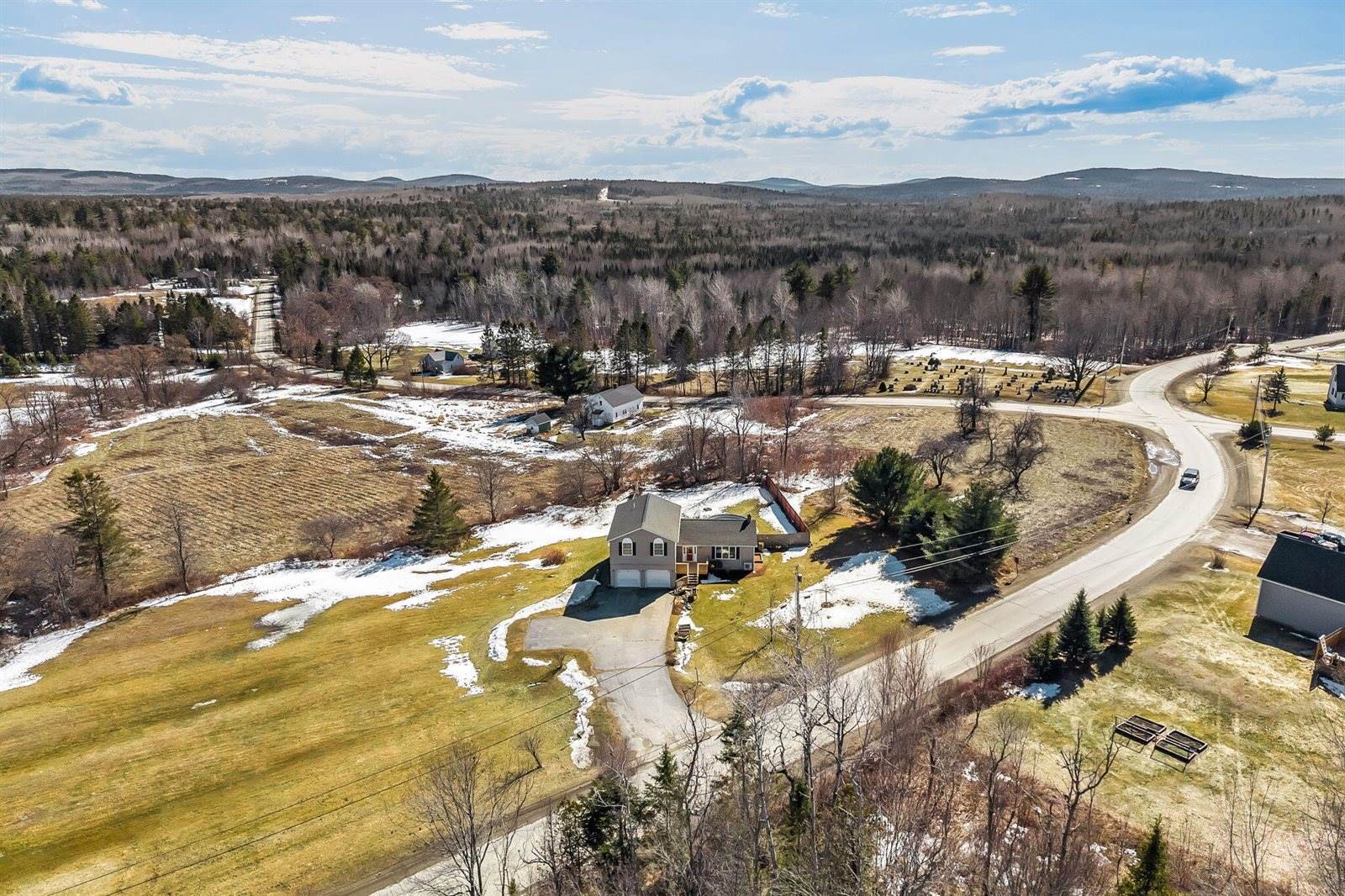 106 Nolan Road, Holden, ME 04429