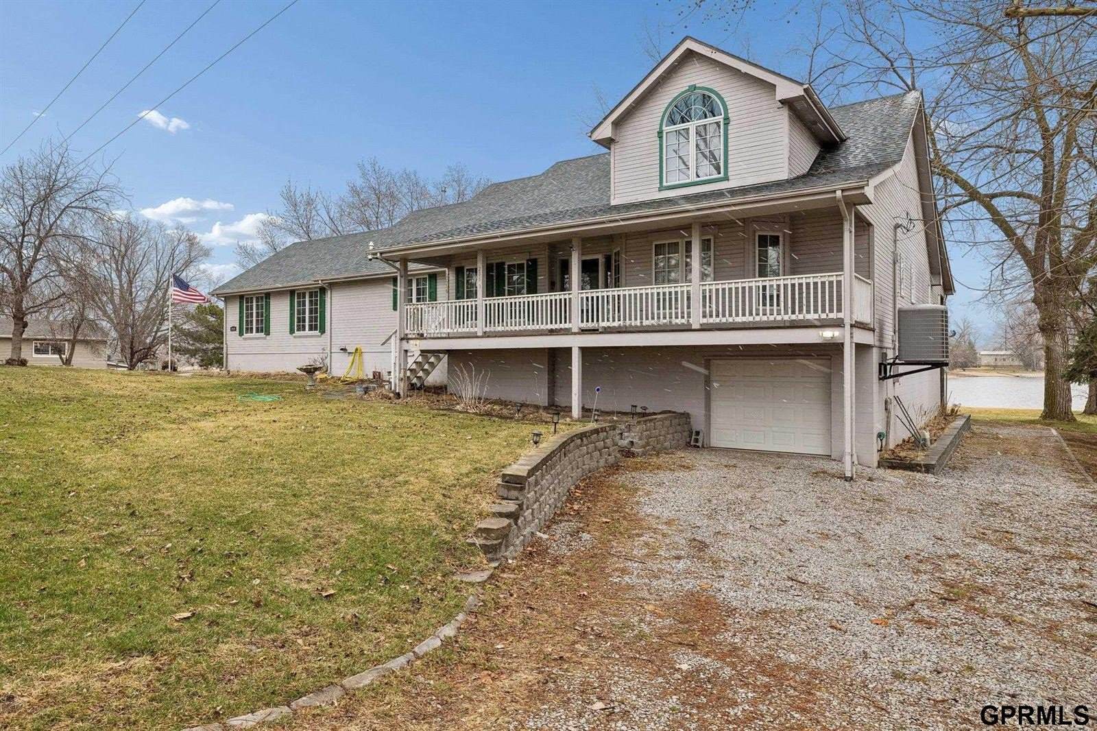 2056 Platteview Drive, Cedar Creek, NE 68016