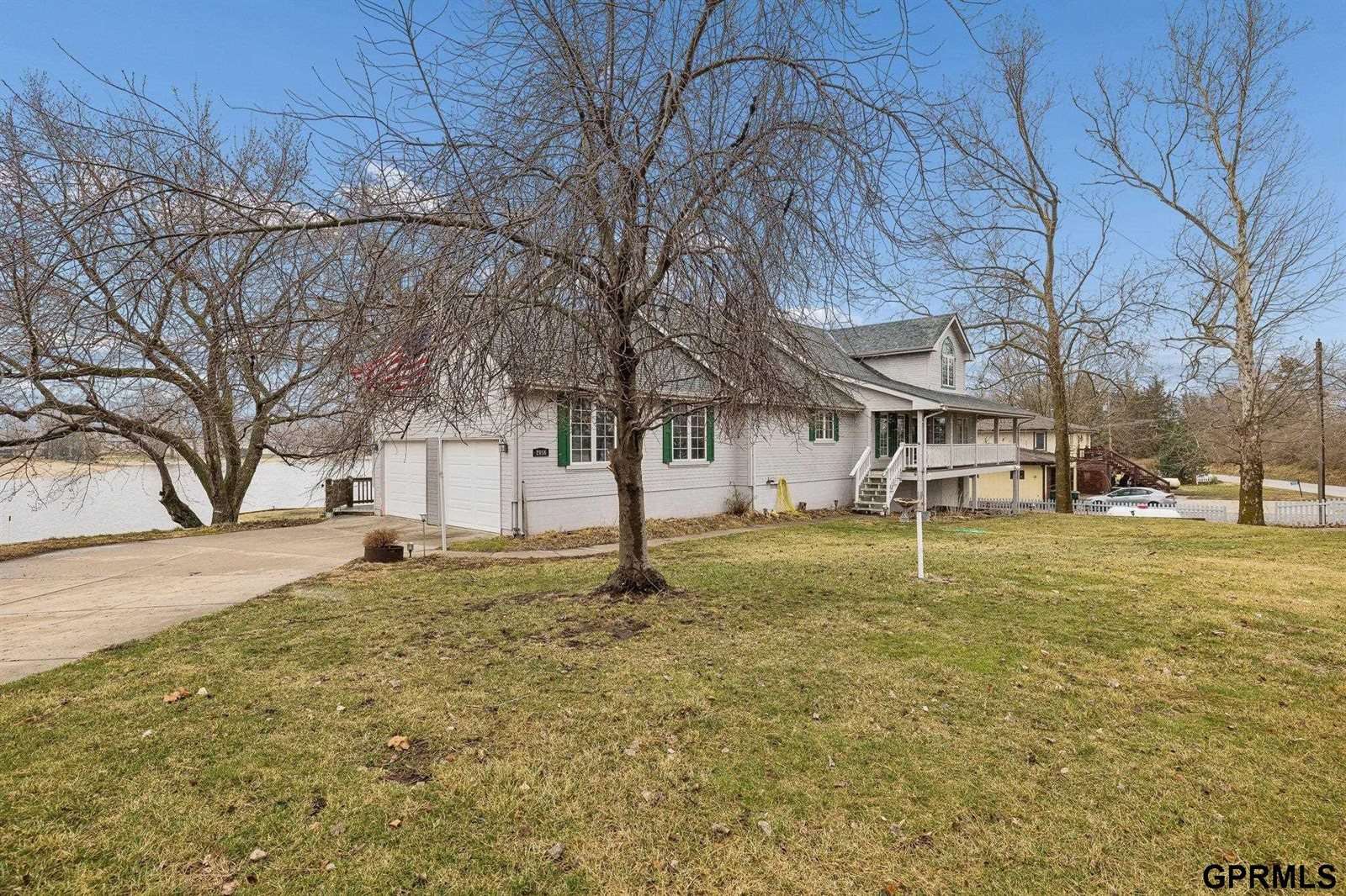 2056 Platteview Drive, Cedar Creek, NE 68016