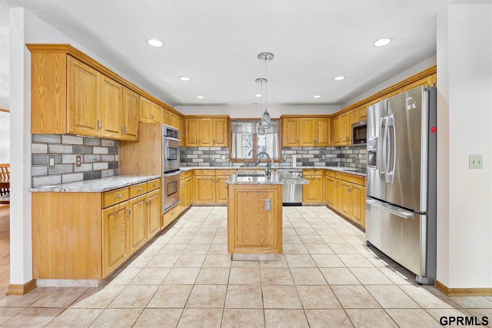 2056 Platteview Drive, Cedar Creek, NE 68016