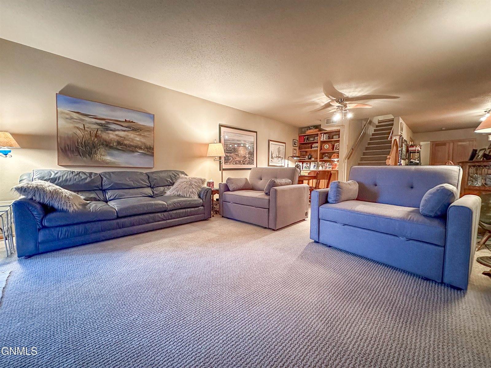 453 Brandon Drive, Bismarck, ND 58503