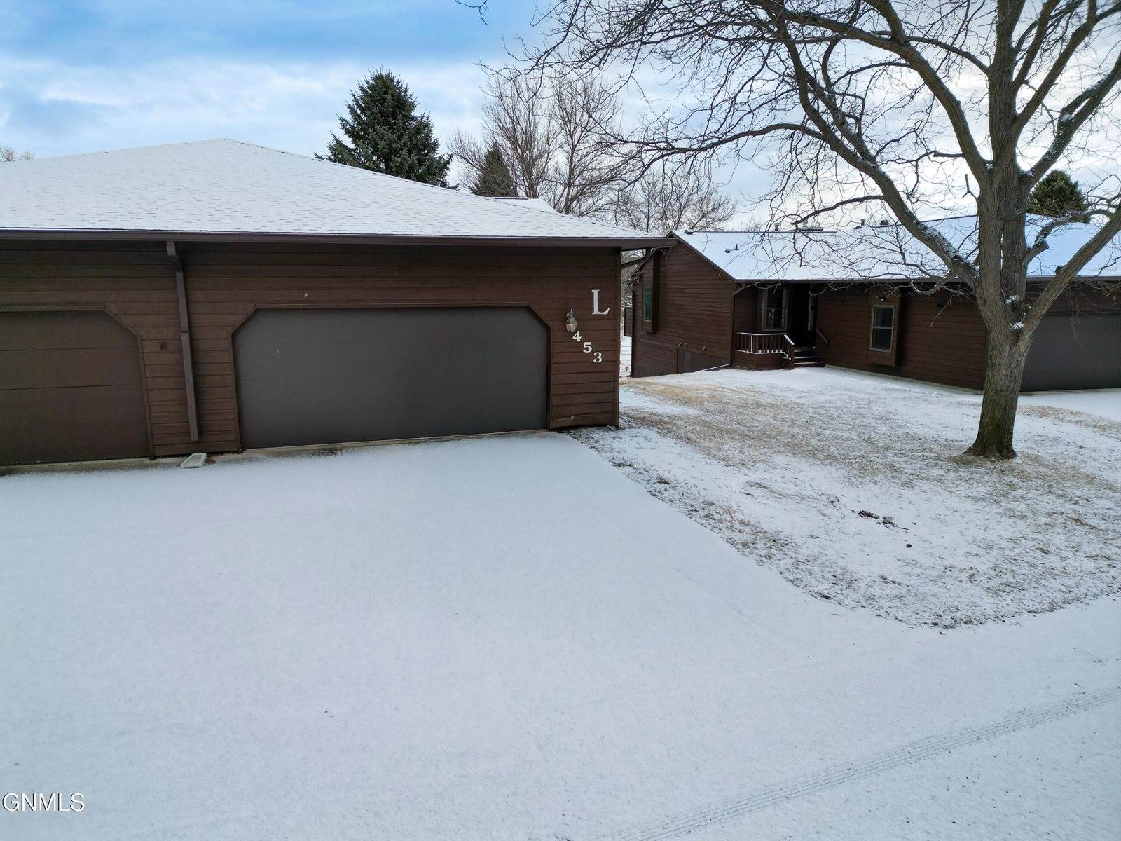453 Brandon Drive, Bismarck, ND 58503