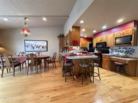 453 Brandon Drive, Bismarck, ND 58503