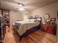 453 Brandon Drive, Bismarck, ND 58503