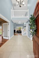 2712 Sunset Court, Steilacoom, WA 98388