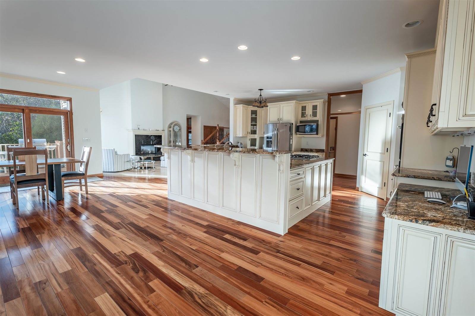 103 Freedom Way, Wausau, WI 54403