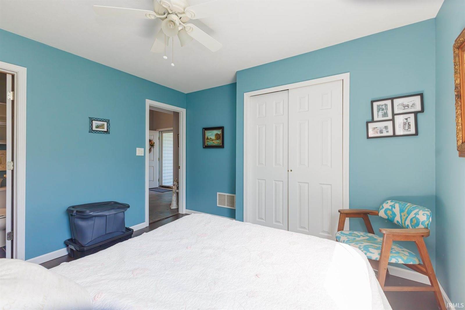 3909 N Lakeside Drive, Muncie, IN 47304