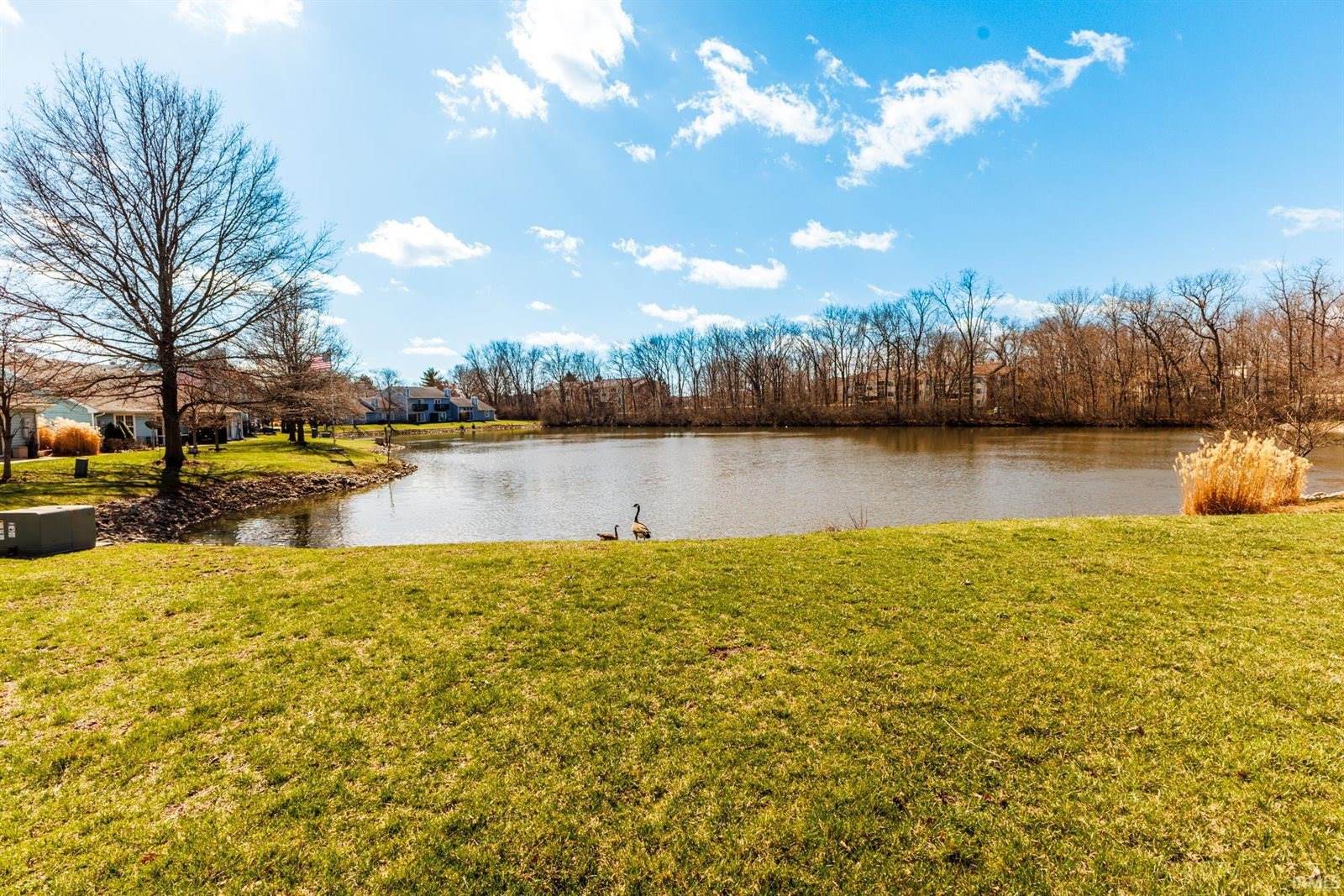 3909 N Lakeside Drive, Muncie, IN 47304