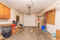 3909 N Lakeside Drive, Muncie, IN 47304