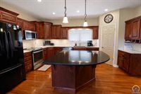 2141 SE Ratner RD, Tecumseh, KS 66542