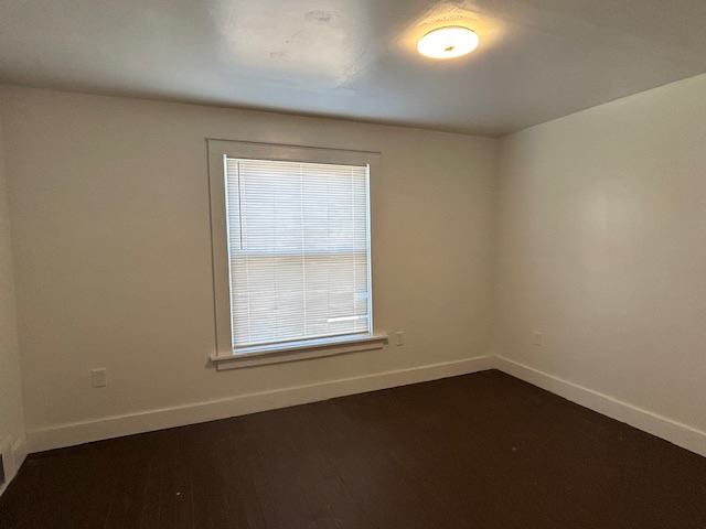 1185 SW Clay St, Topeka, KS 66604
