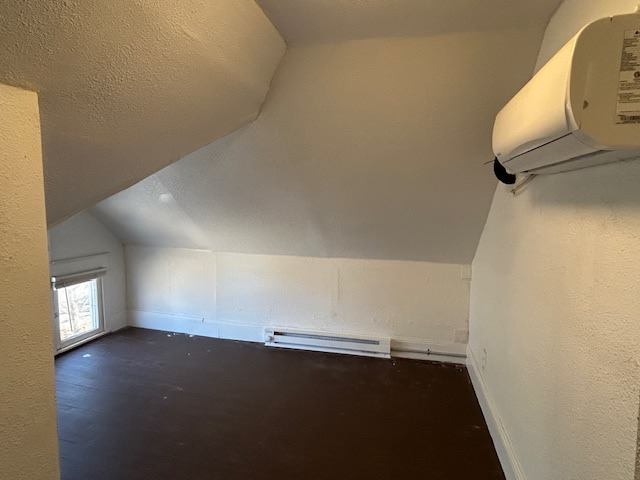 1185 SW Clay St, Topeka, KS 66604
