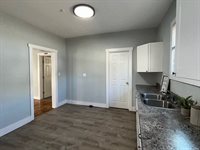 1185 SW Clay St, Topeka, KS 66604