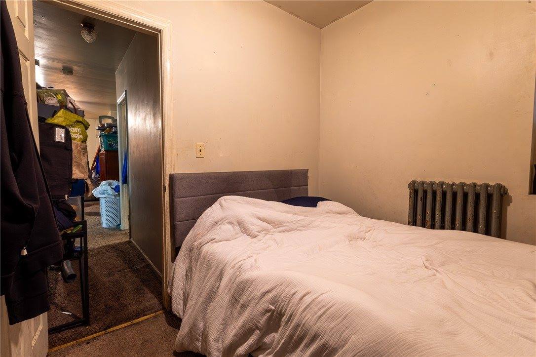 832 Broadway Ave, McKees Rocks, PA 15136