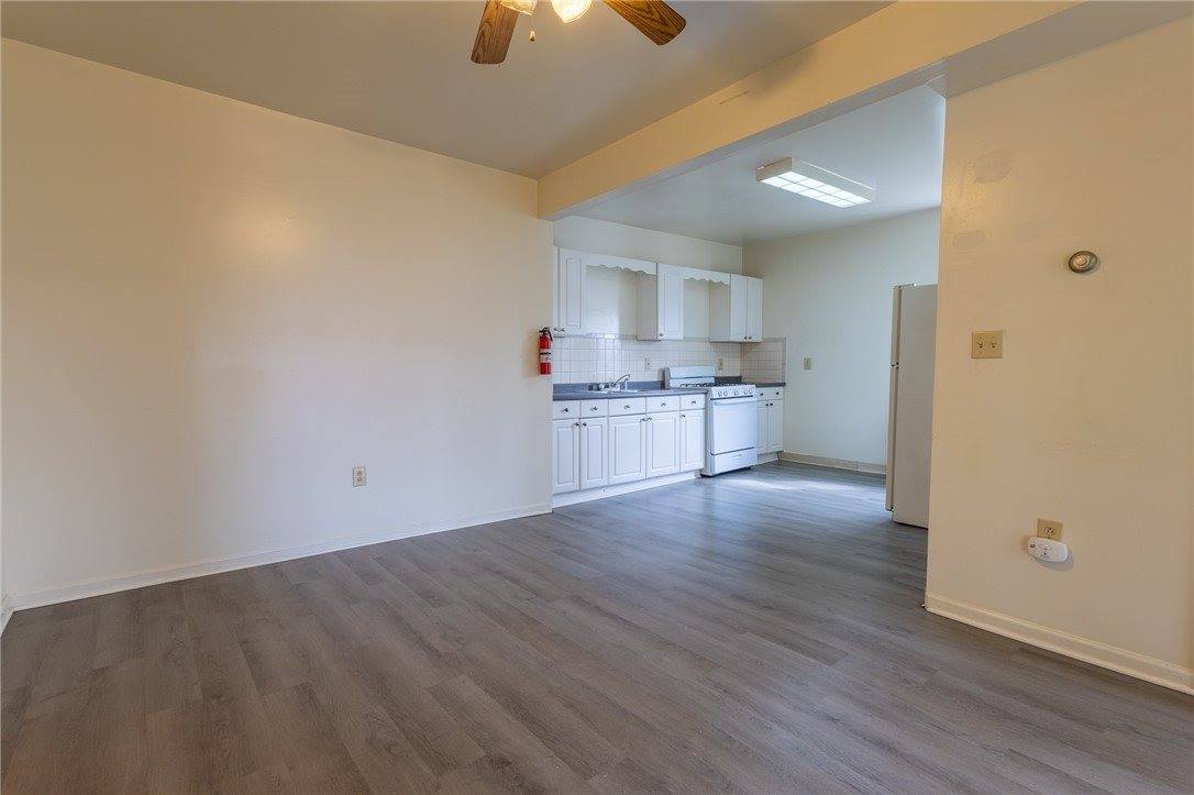 832 Broadway Ave, McKees Rocks, PA 15136