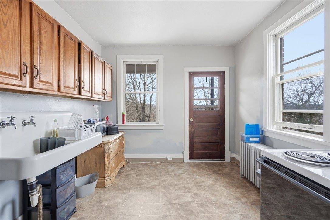 111 Harlem Ave, Stowe Township, PA 15136