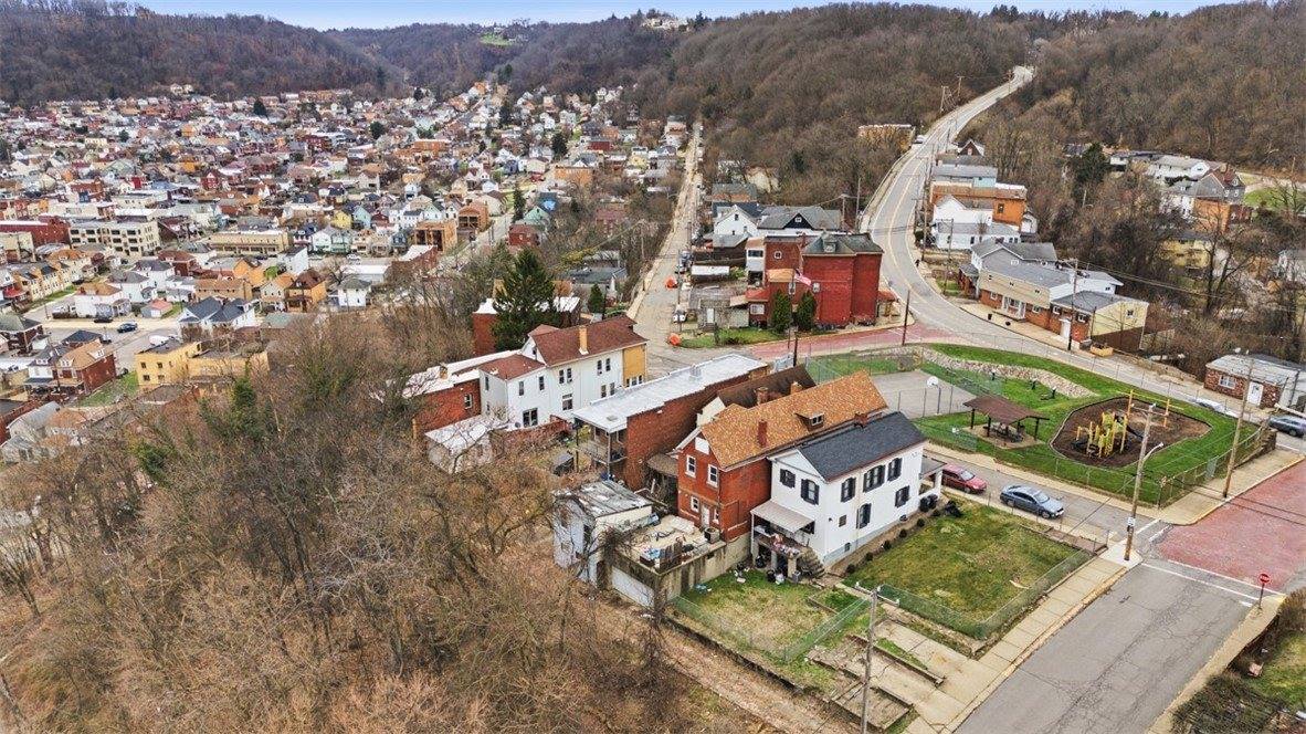 111 Harlem Ave, Stowe Township, PA 15136