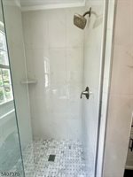 106 Clarendon Pl, Hackensack City, NJ 07601