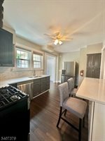 106 Clarendon Pl, Hackensack City, NJ 07601