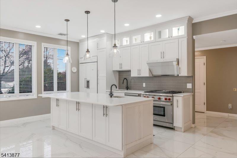 10 North Road, Warren Township, NJ 07059