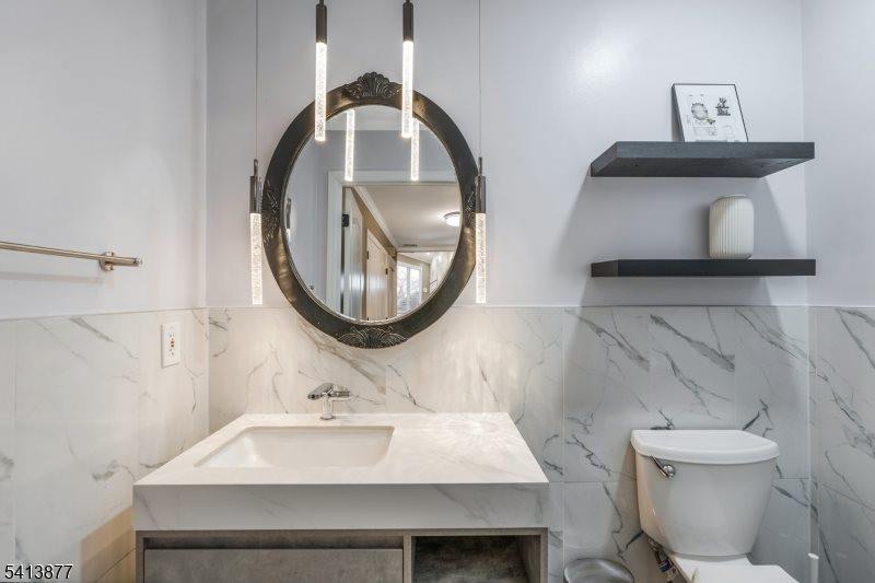 10 North Road, Warren Township, NJ 07059