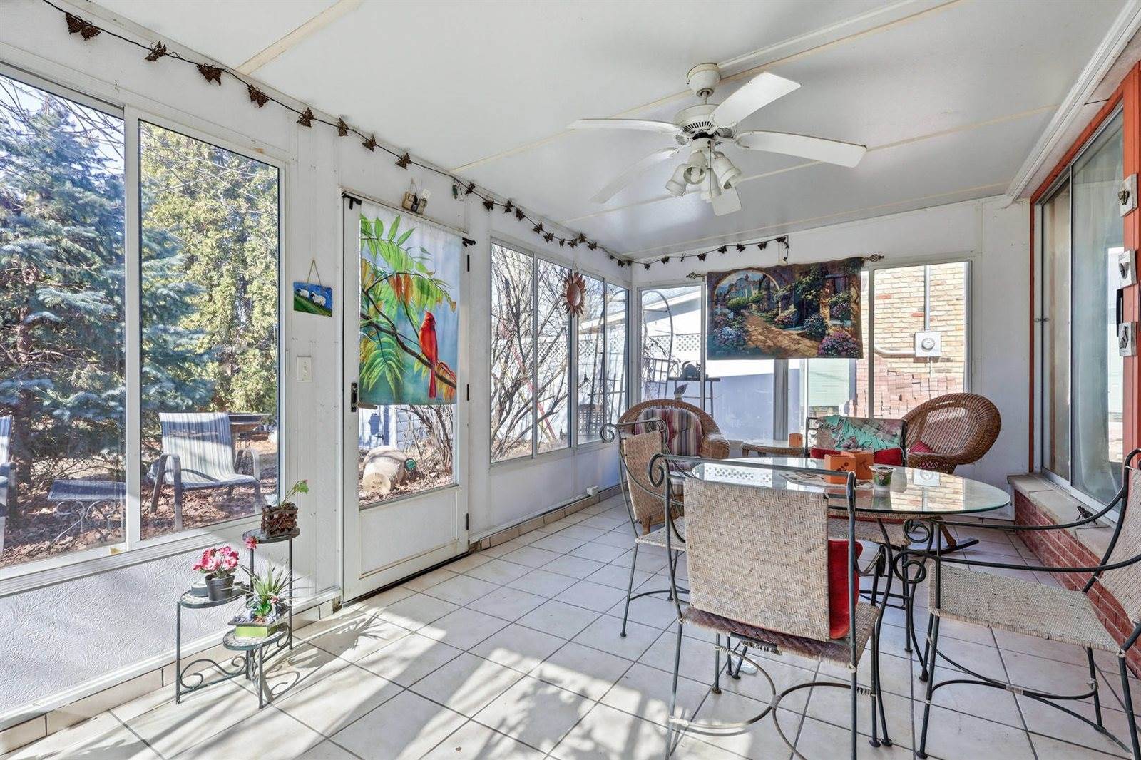 2830 28th Street, Rock Island, IL 61201