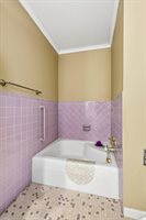 2830 28th Street, Rock Island, IL 61201