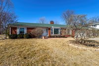 2830 28th Street, Rock Island, IL 61201