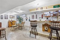 2830 28th Street, Rock Island, IL 61201