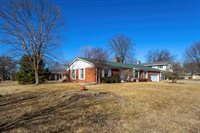 2830 28th Street, Rock Island, IL 61201