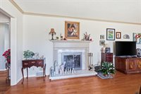 2830 28th Street, Rock Island, IL 61201