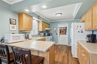 2830 28th Street, Rock Island, IL 61201