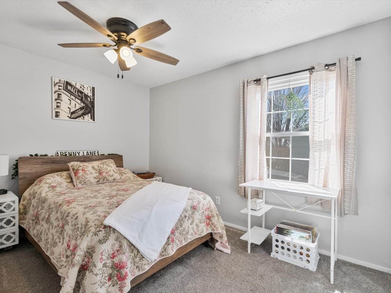 2514 Sheffield Drive, Davenport, IA 52806