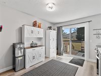 2514 Sheffield Drive, Davenport, IA 52806