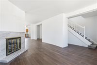 2015 West 5th Street, Davenport, IA 52802