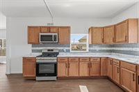 2015 West 5th Street, Davenport, IA 52802