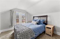 606 Indian Road, Davenport, IA 52802