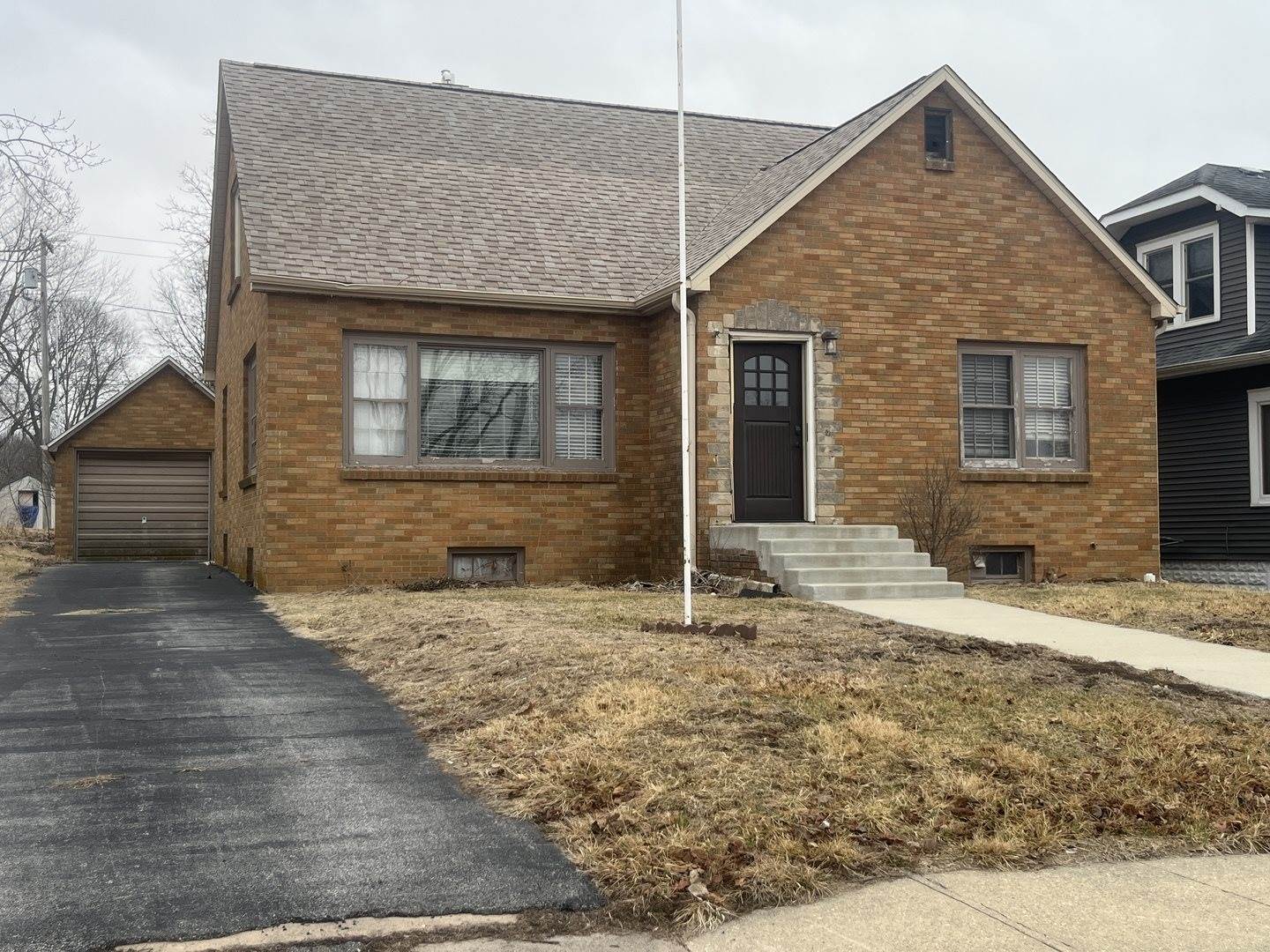 602 Washington Avenue, Lowden, IA 52255