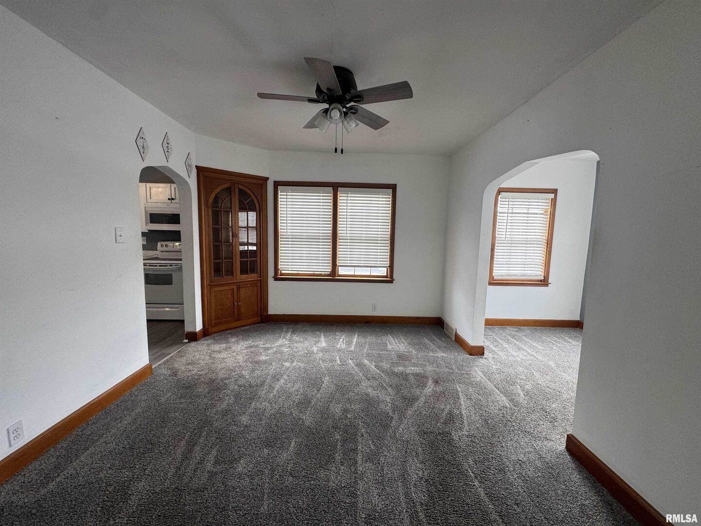 602 Washington Avenue, Lowden, IA 52255