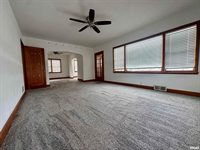 602 Washington Avenue, Lowden, IA 52255