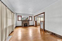 217 40TH Street, Moline, IL 61265