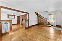 217 40TH Street, Moline, IL 61265