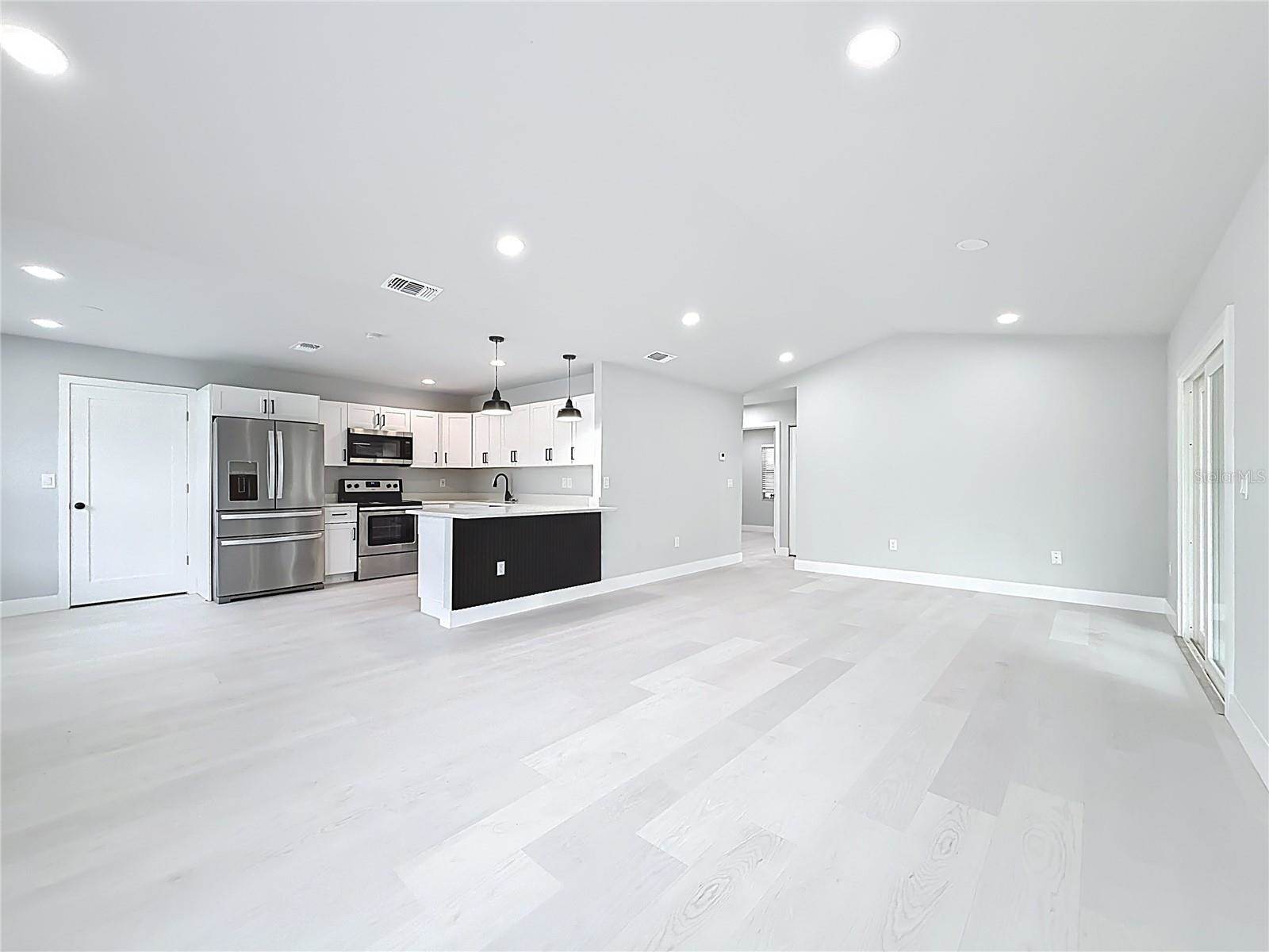 20174 SW Rainbow Lakes Boulevard, Dunnellon, FL 34431