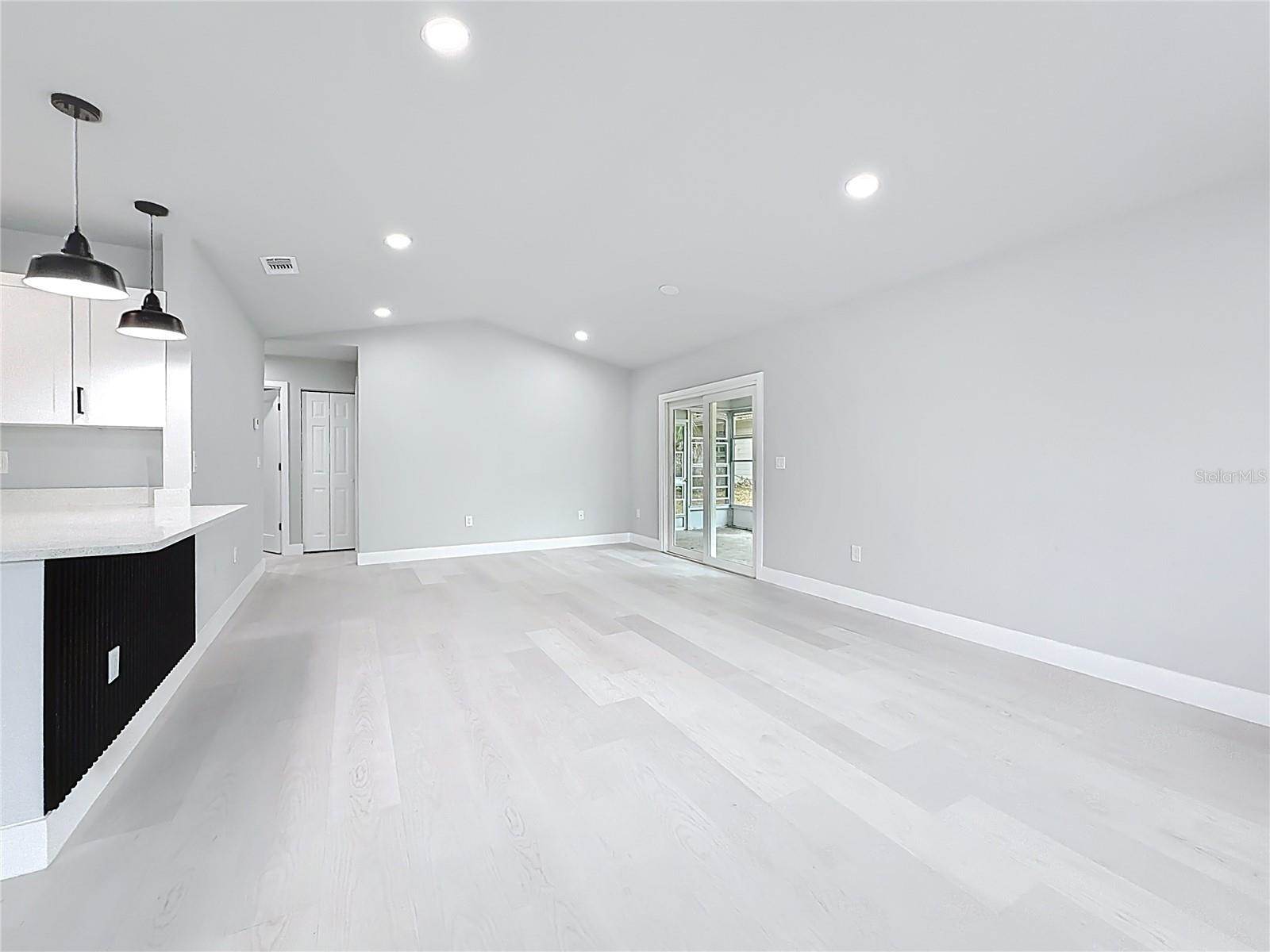 20174 SW Rainbow Lakes Boulevard, Dunnellon, FL 34431