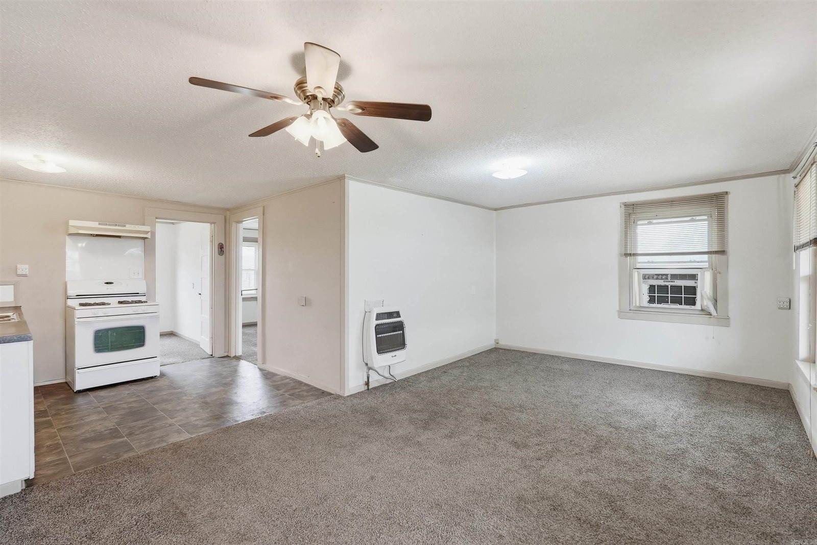 17 N Church, Vilonia, AR 72173
