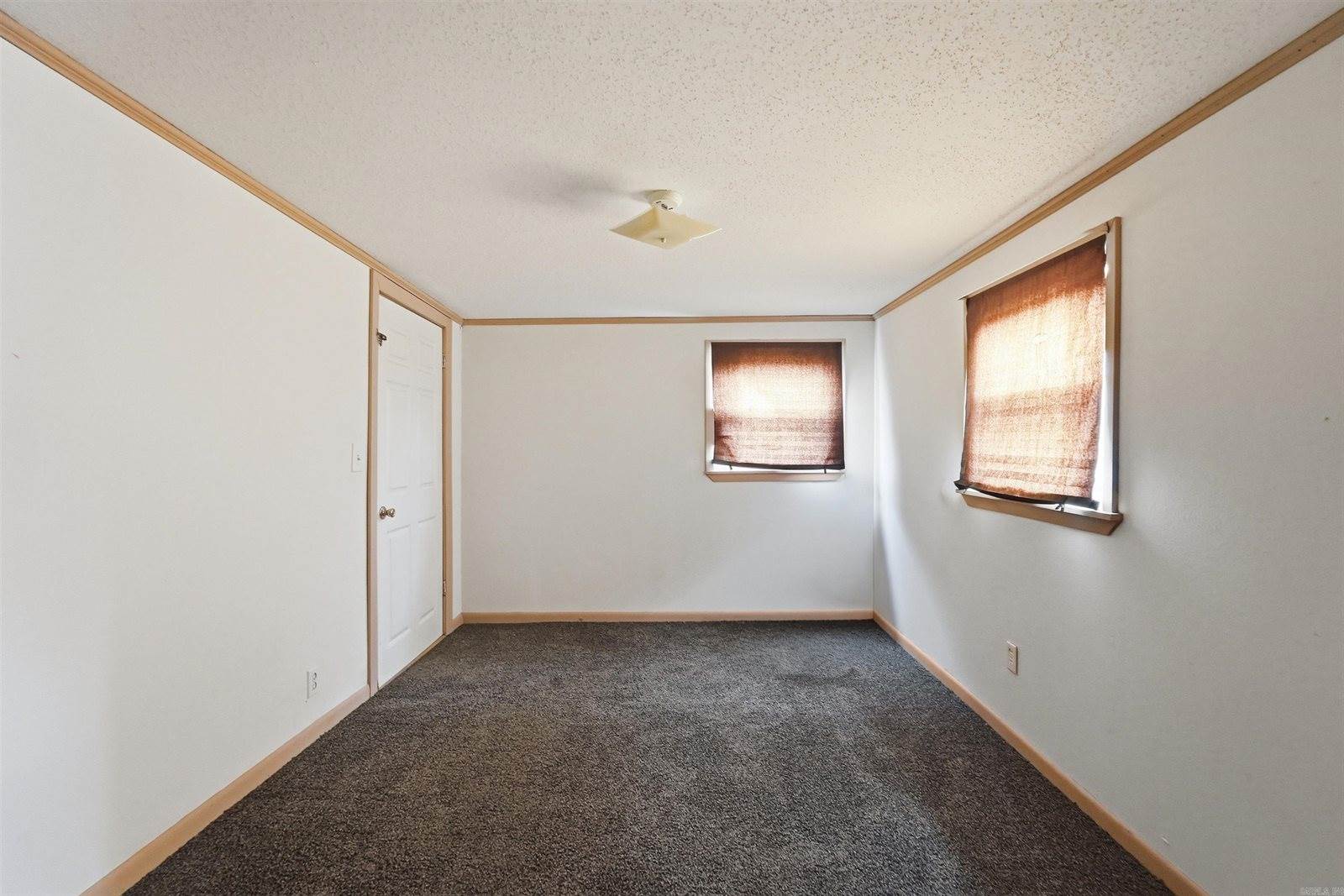 17 N Church, Vilonia, AR 72173