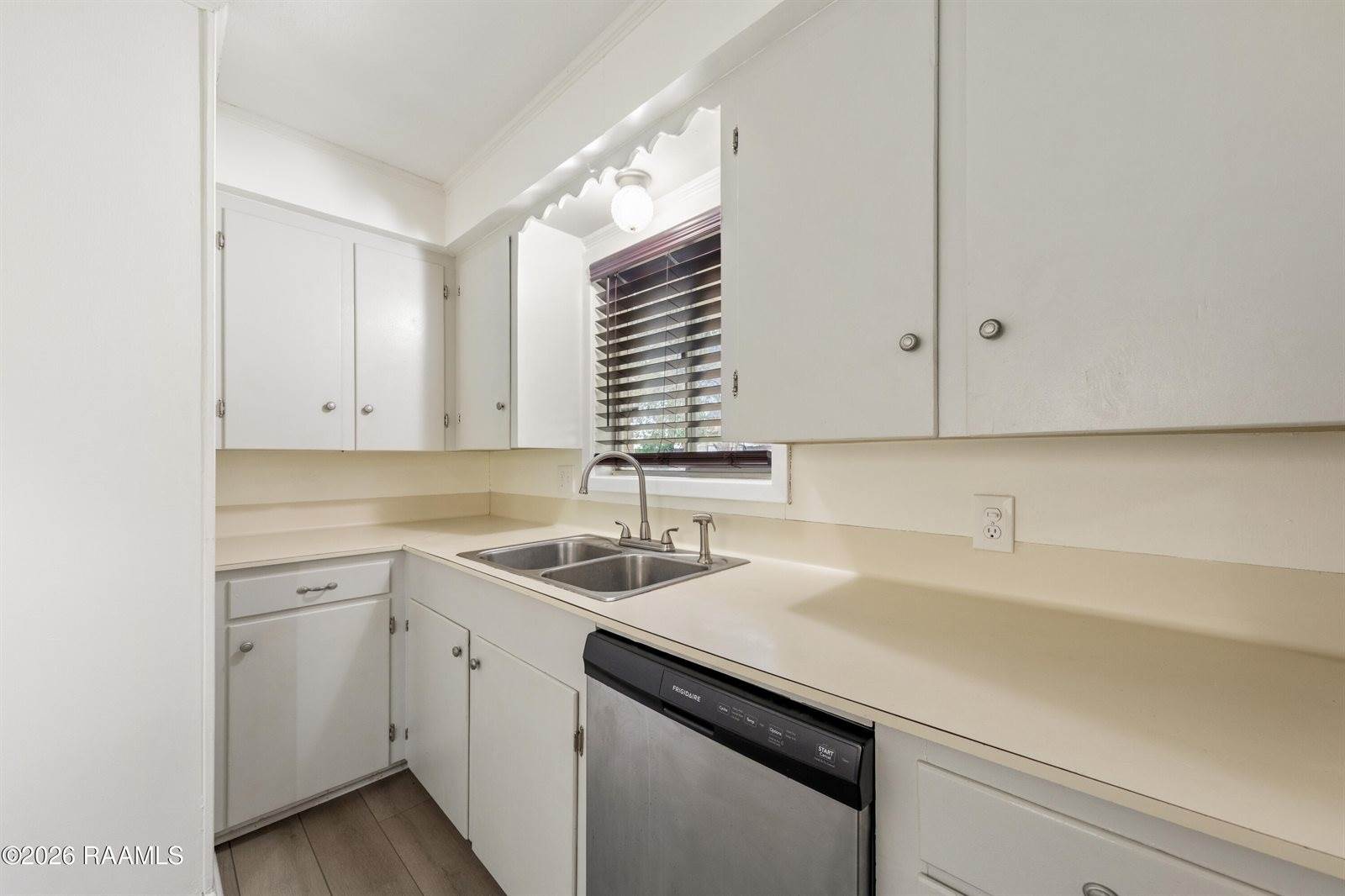 103 Maple Drive, Lafayette, LA 70506